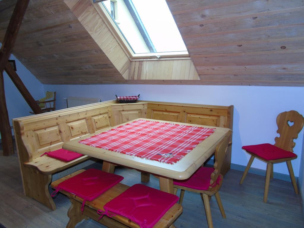 Gite Des Biches Birkenwald Esterno foto